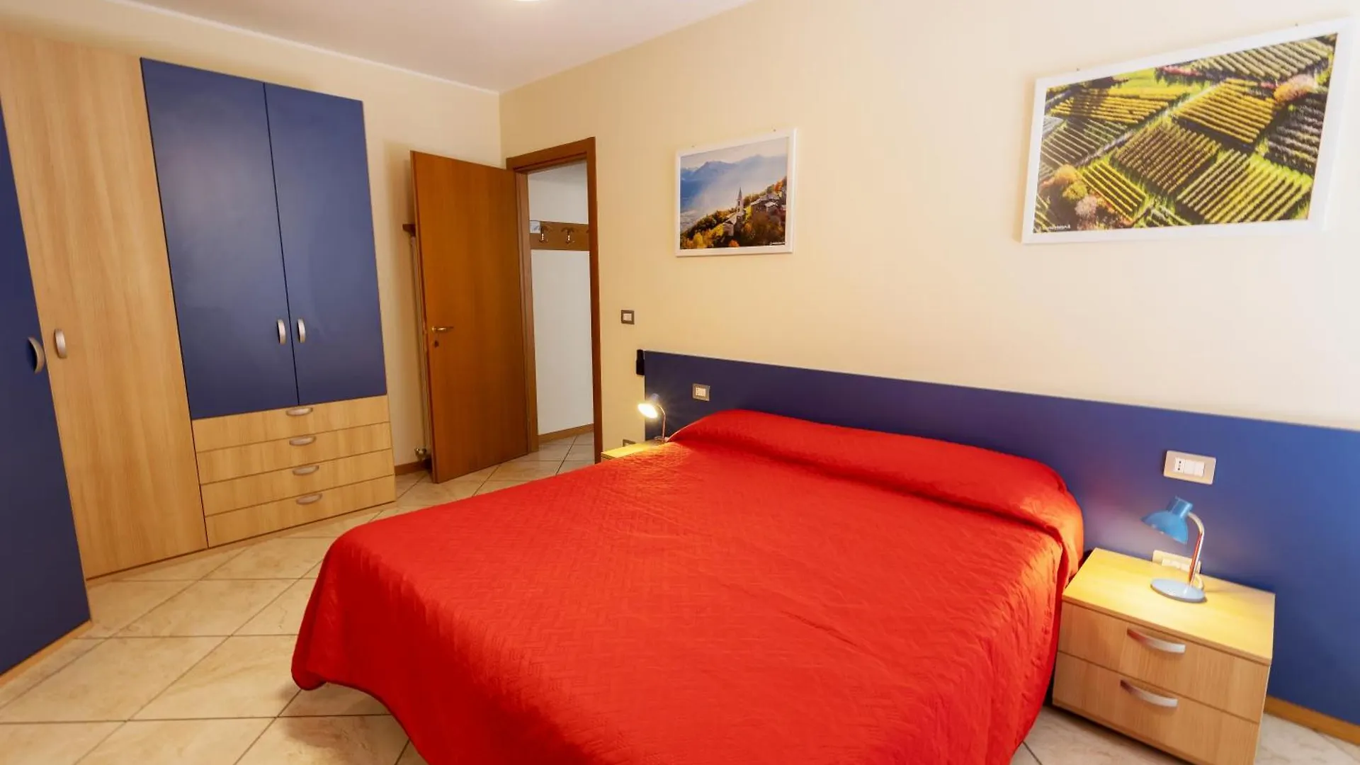 Apartament Residenza Il Castello Sondrio 0*,  Włochy