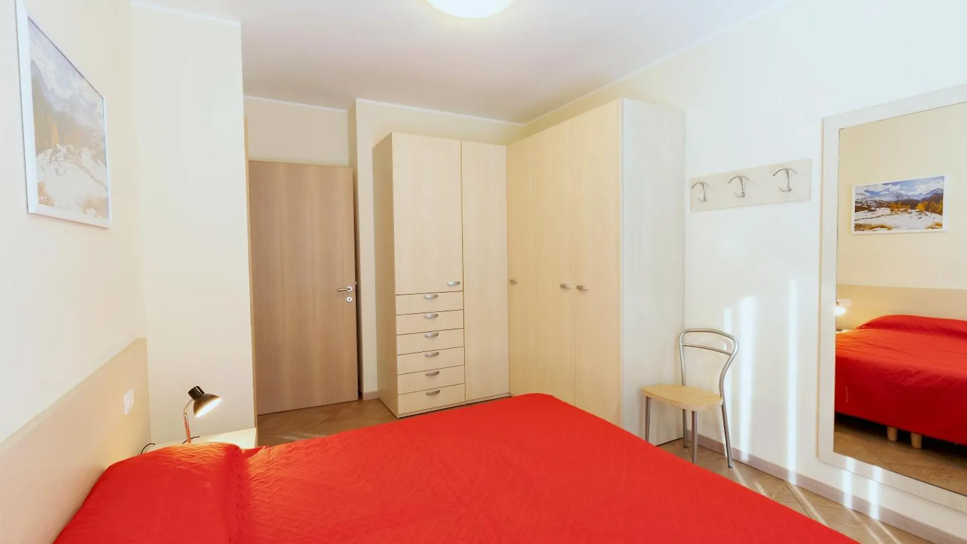 Apartament Residenza Il Castello Sondrio 0*,