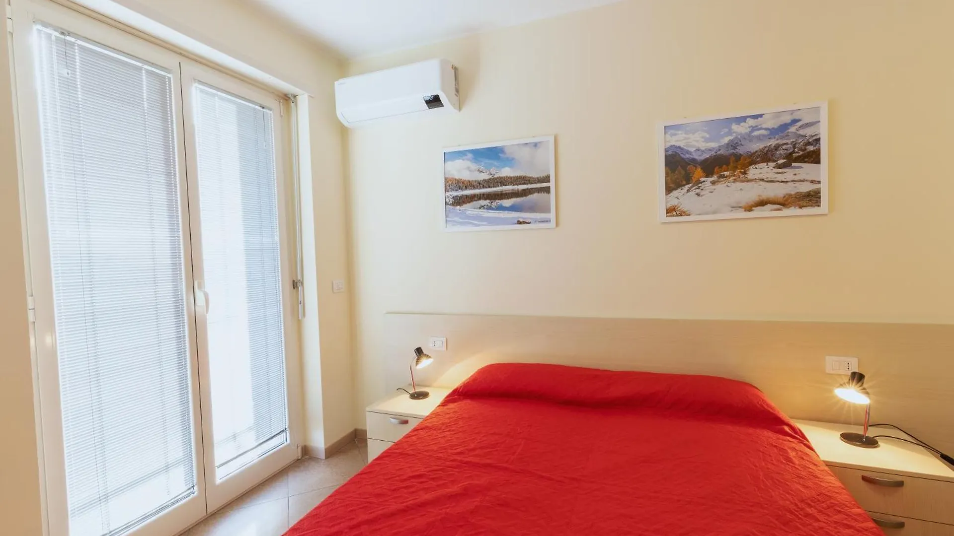 Apartament Residenza Il Castello Sondrio Włochy
